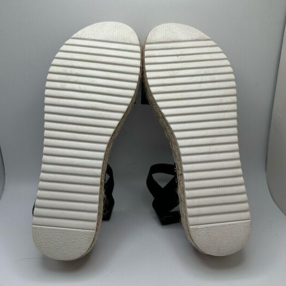 CUSHIONAIRE Women's Espadrille Platform Wedge Sandal 6.5 BLACK - Picture 5 of 7